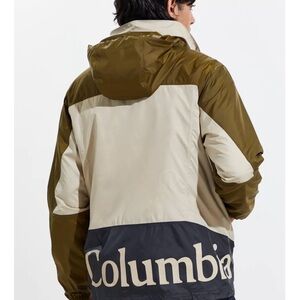 Columbia Men's Two-Tone Windbreaker